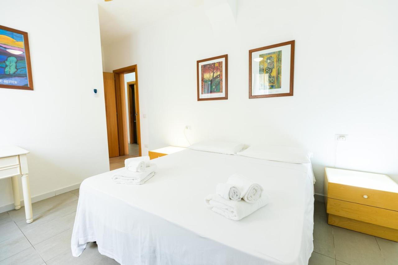 Theo'S Rooms Olbia Bagian luar foto