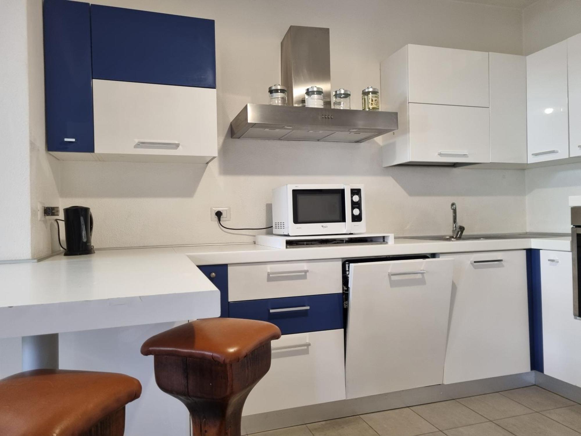 Theo'S Rooms Olbia Bagian luar foto